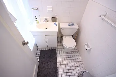 Rented by Dynamik Realty