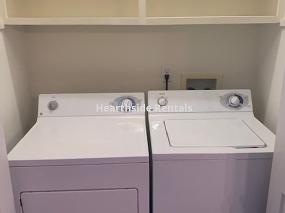 5th image of 4320B Belcher St