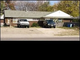 1676-1678 Frank Rd photo 1