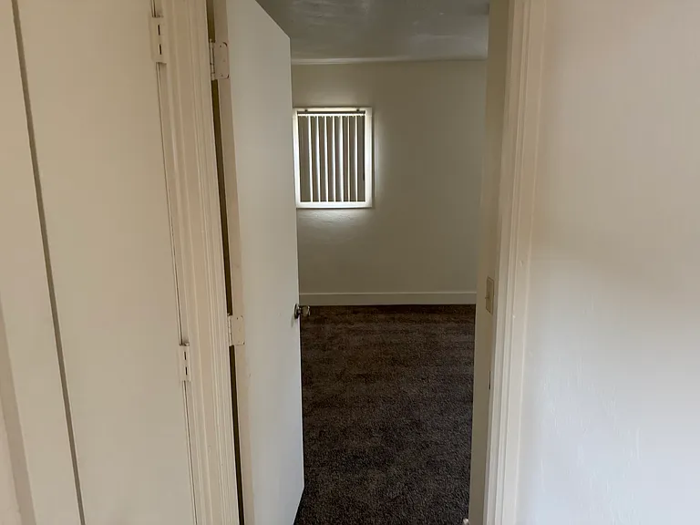 2368 Roosevelt Blvd #2368 — Photo 10