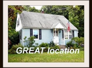 26 Salisbury St, Leominster, MA 01453