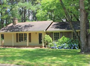 6004 Wintergreen Dr, Raleigh, NC 27609