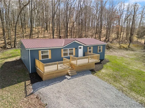 9164 S Big Springs Road, Pekin, IN 47165