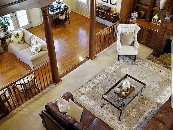 4th image of 2045 Dogwood Grove Cv