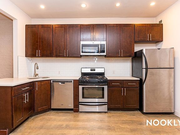 2nd image of 678 Franklin Ave Floor 3