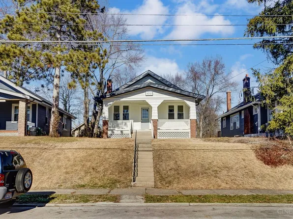 6212 Bramble Ave, Cincinnati, OH 45227