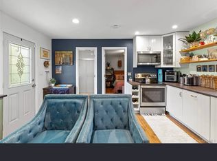 275 Baylawn Ave #1, Copiague, NY 11726