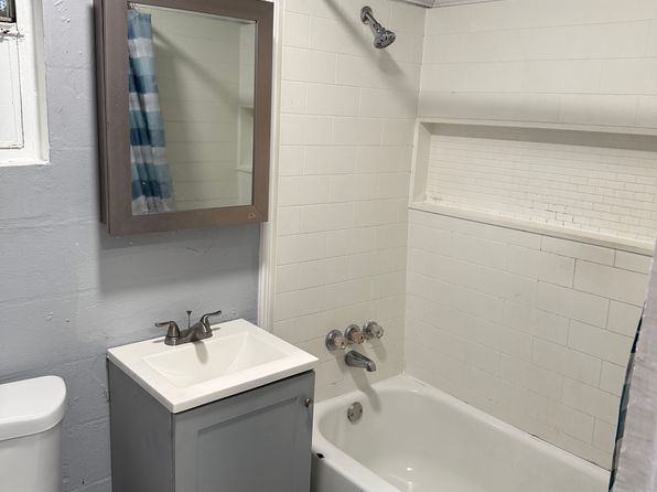 327 N Caroline St #1