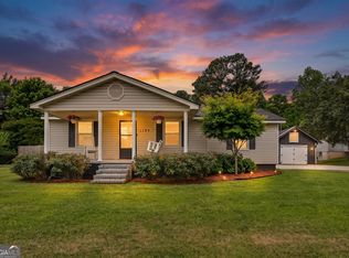1199 Youngs Mill Rd, Lagrange, GA 30241