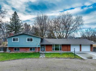 1051 N Preakness Dr, Eagle, ID 83616