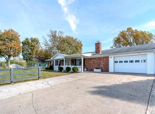 33 Perkins Ln, Frankfort, KY 40601