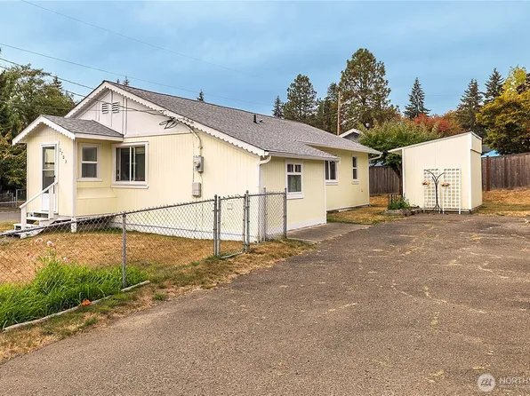 2703 Maple Street, Bremerton, WA 98310