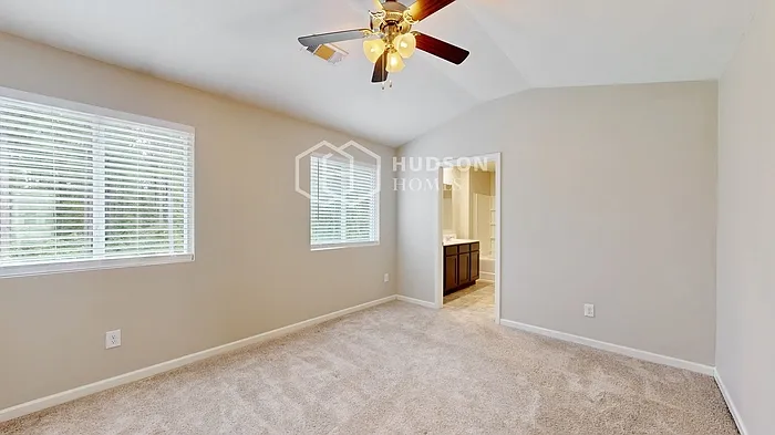 232 Chelsea Park Rd — Photo 12