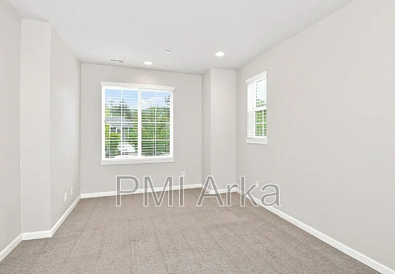 7423 Better Way SE #105 — Photo 10