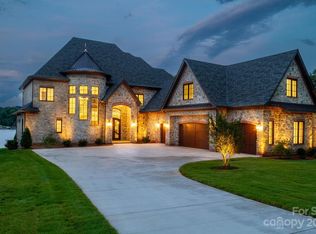 519 Isle Of Pines Rd, Mooresville, NC 28117