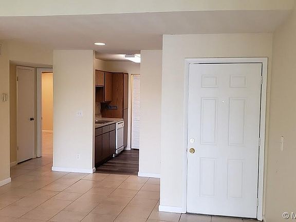4th image of 8779 NW 39th St #8779