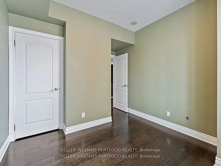 2 Clairtrell Rd #1210 — Photo 26