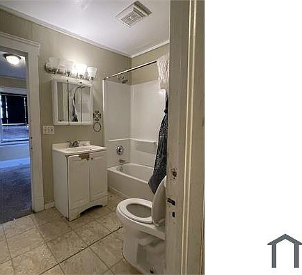 3rd image of 15815 Pythias Ave