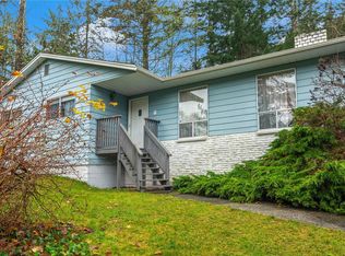 6513 Phantom Rd, Lantzville, BC V0R2H0