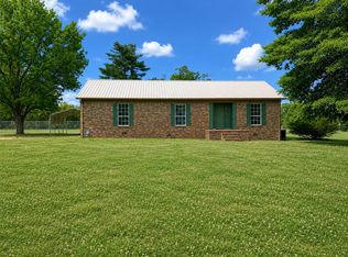 324 Oak St, Summertown, TN 38483