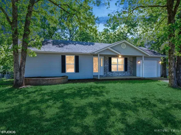 550 Pasadena Ave, Saint Clair, MO 63077