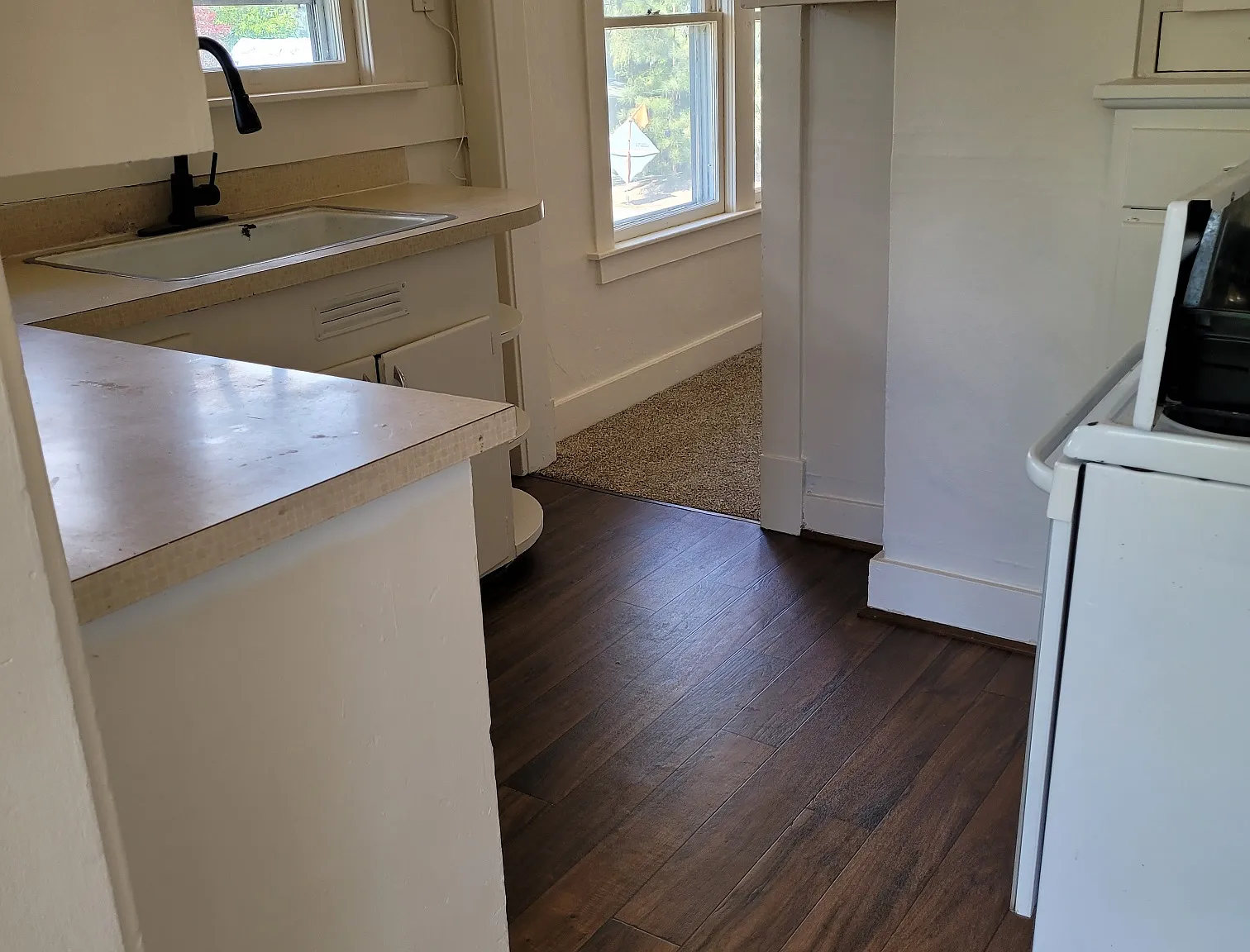 2 bed, 800 sqft, $2,000 — Photo 3
