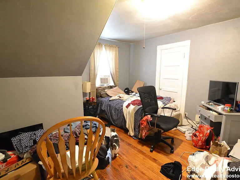 29 Newcastle Rd #2 — Photo 8
