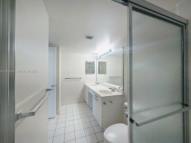 3300 NE 191st St #1208 — Photo 16