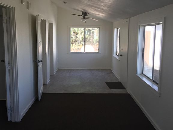 4th image of 236 N Mountain View Ave #A