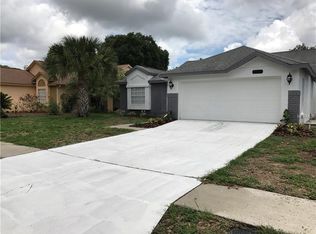1834 Erin Brooke Dr, Valrico, FL 33594