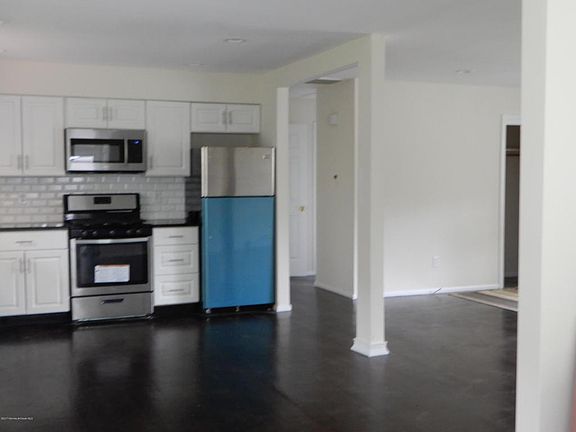 3rd image of 26 Cambridge Ct
