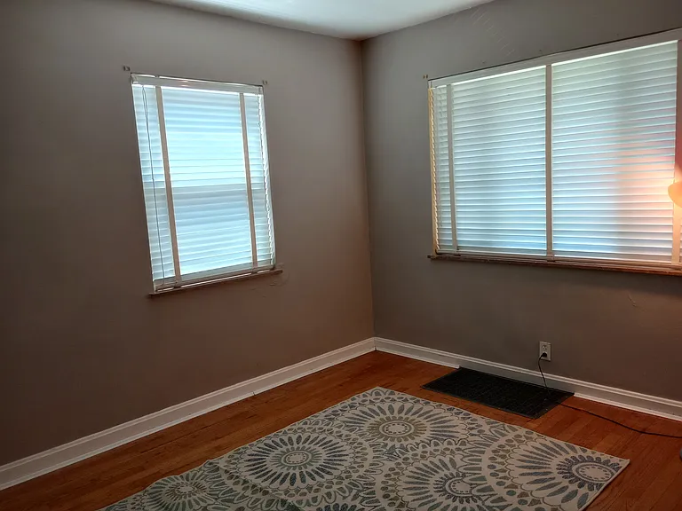 1st Fl Living Room