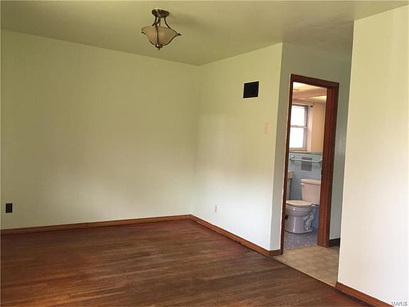 4th image of 7710 Tennessee Ave