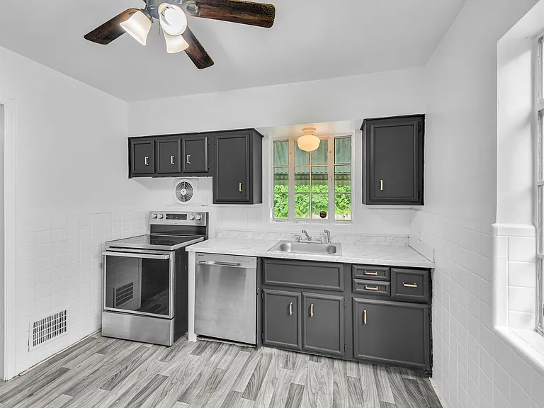3393 Robb Ave — Photo 8