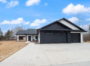 4327 Thielke Cir, Hermantown, MN 55811