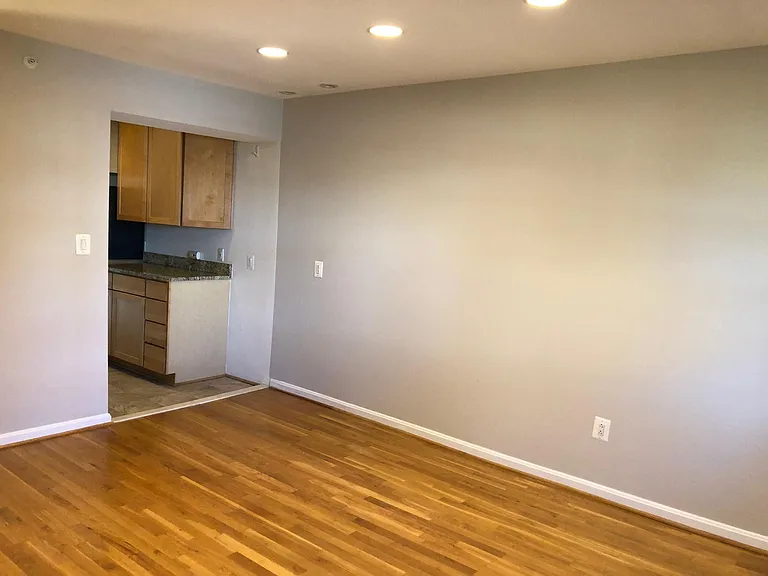 1411 Massachusetts Ave SE #1 — Photo 1