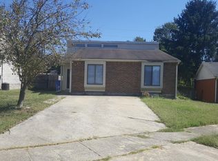 3441 Royal Wood Rd, Lexington, KY 40515