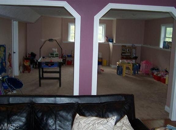 3rd image of 24856 Kingsbury St
