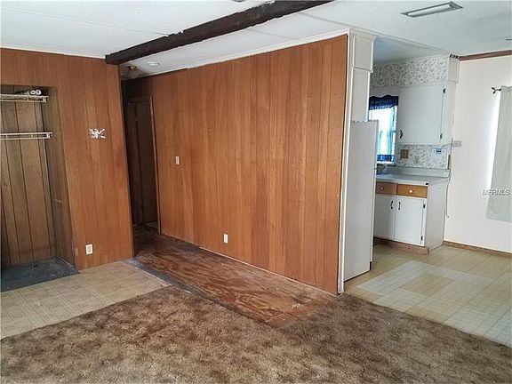 3rd image of 1114 Timberlane Trl