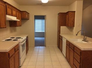 4577 W Pine Ave, Fresno, CA 93722