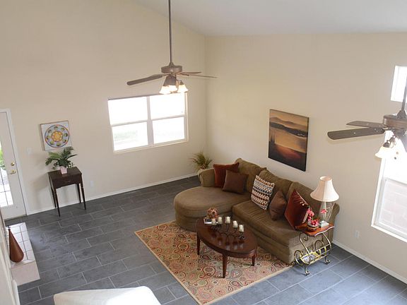 4th image of 10415 Calle Dichoso Ct NW