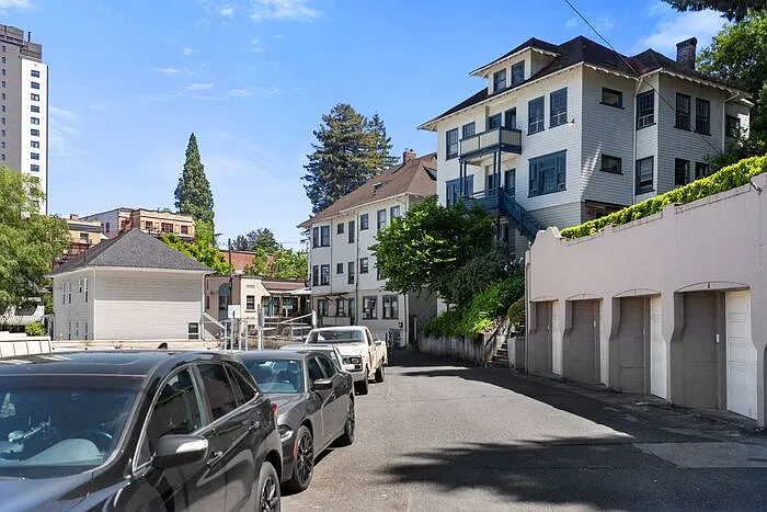 801 SW Green Ave — Photo 35