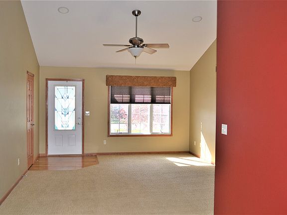 5th image of 4100 Country Club Ln Unit C2