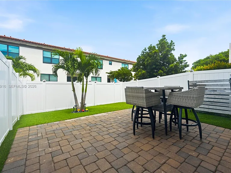 4307 Bradbury Ct — Photo 23