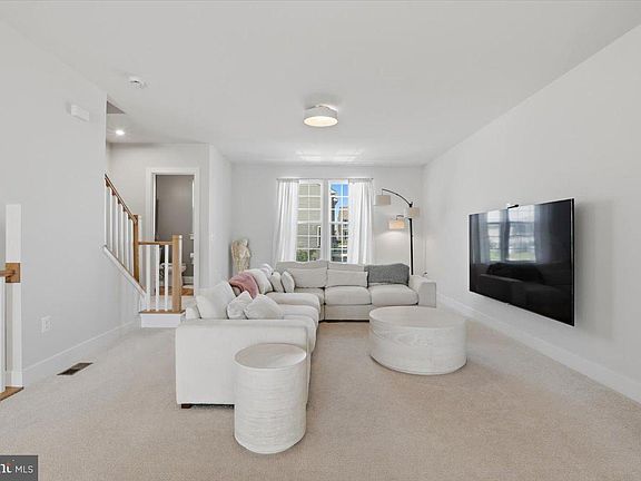 5th image of 10545 Waterbury Woods Way