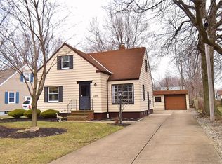 469 E 272nd St, Euclid, OH