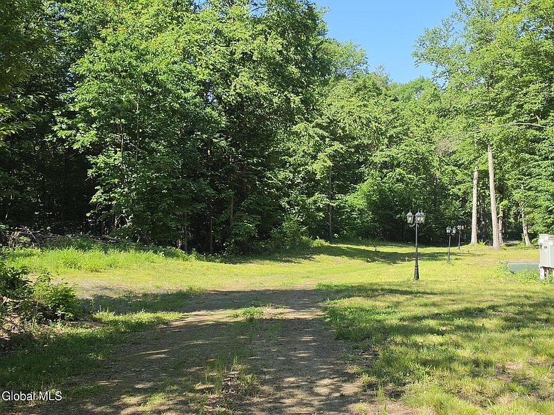4th image of 379 Big Boom Road