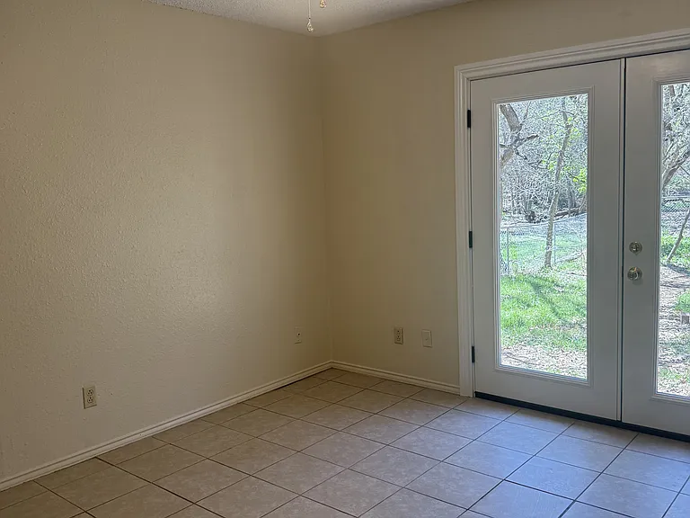 405 Whitetail Dr — Photo 10
