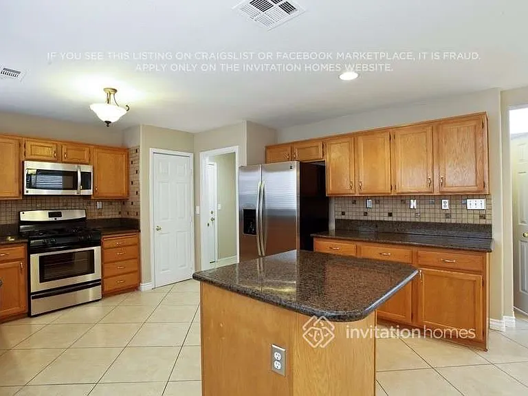 5910 Red Dawn St — Photo 5