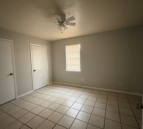 5th image of 903 S 17th St